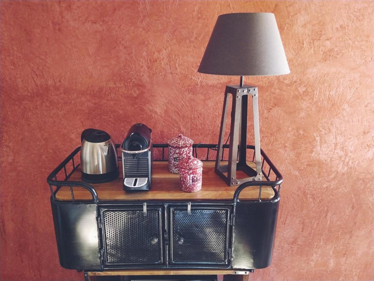 Une Chambre En Luberon Puyvert Exteriör bild